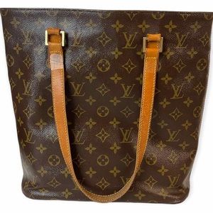 ❌SOLD ON ANOTHER SITE❌Authentic Louis Vuitton Monogram Vavin GM.